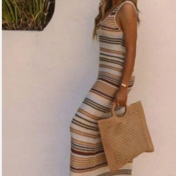 HOUSE OF HARLOW 1960 Striped Sweater Dress - Picture 3 of 6